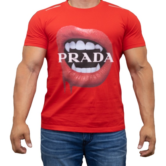 Prada Bloody Mouth - Picture 1 of 3